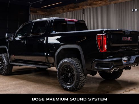 Used 2024 GMC Sierra 1500 AT4 w/ AT4 Preferred Package image 7