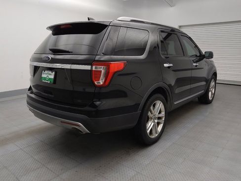 Used 2017 Ford Explorer Limited FWD image 9