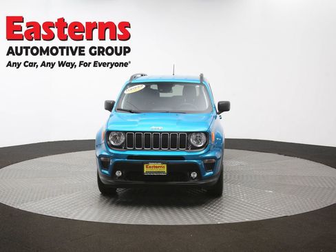 Used 2022 Jeep Renegade Latitude w/ Convenience Group AWD/4WD image 53