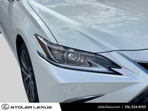 Certified 2025 Lexus ES 350 w/ Premium Package FWD image 4