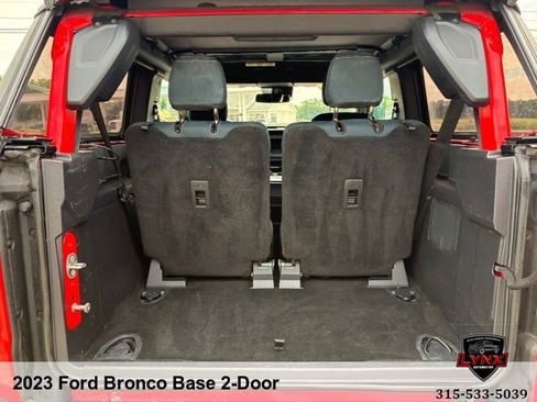 Used 2023 Ford Bronco 2-Door AWD/4WD image 28