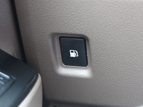 Used 2023 Lexus GX 460 Premium w/ Premium Plus Package image 21