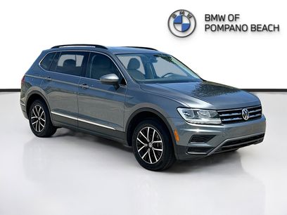 Used 2021 Volkswagen Tiguan SE w/ Panoramic Sunroof Package