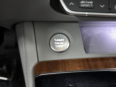 Used 2023 Audi Q5 2.0T Premium Plus w/ Premium Plus Package image 22