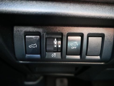 Certified 2025 Subaru Outback Premium AWD/4WD image 26