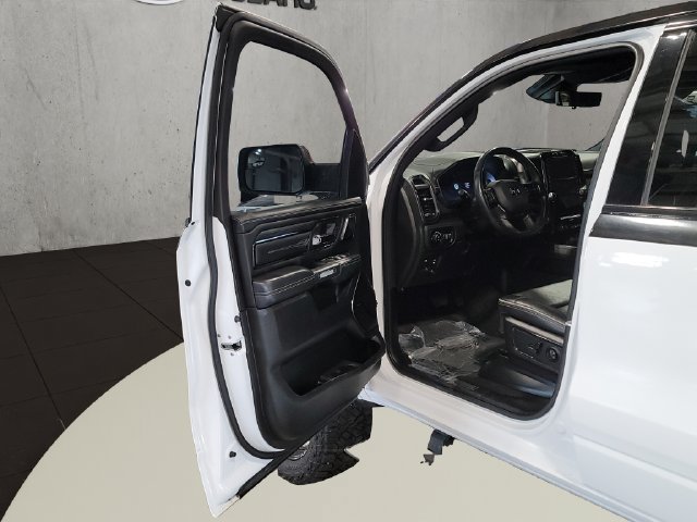 Used 2023 RAM 1500 Limited AWD/4WD image 18