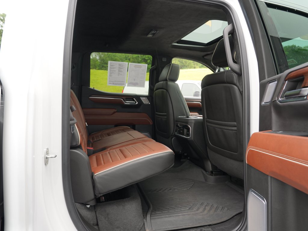 Certified 2024 GMC Sierra 1500 Denali Ultimate AWD/4WD image 32