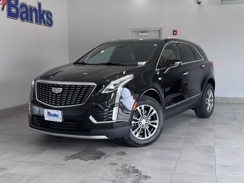 Certified 2023 Cadillac XT5 Premium Luxury AWD/4WD image 2