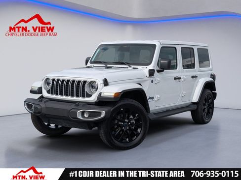 Used 2025 Jeep Wrangler Unlimited Sahara AWD/4WD image 1