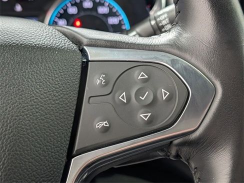 Certified 2022 Chevrolet Traverse LT w/ LPO, Blackout Package image 21