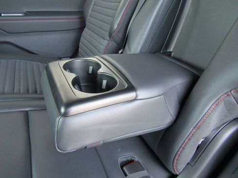 New 2025 Ford Explorer ST-Line w/ Premium Package image 38