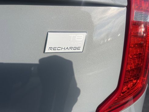 Certified 2024 Volvo XC90 T8 Plus w/ Protection Package Premier image 4