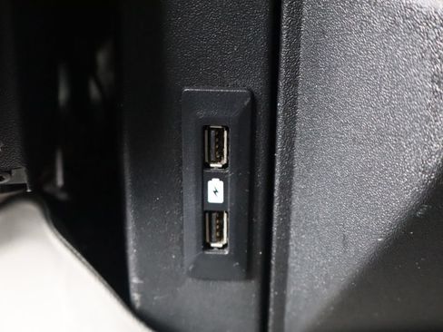 Used 2020 Ford F150 XLT AWD/4WD image 32
