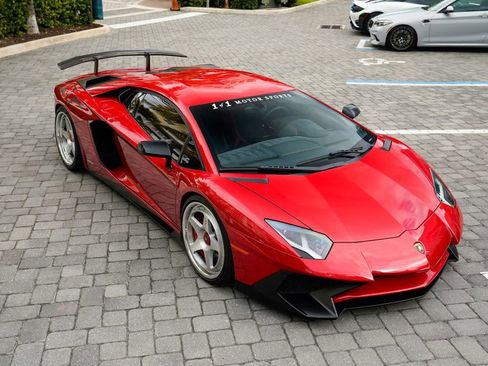 Used 2016 Lamborghini Aventador LP 750-4 Superveloce image 38