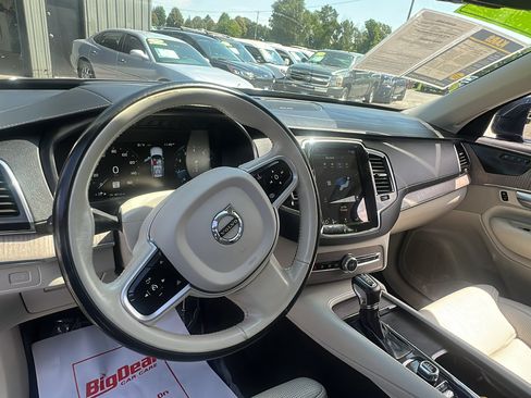 Used 2021 Volvo XC90 T6 Inscription w/ Advanced Package AWD/4WD image 14