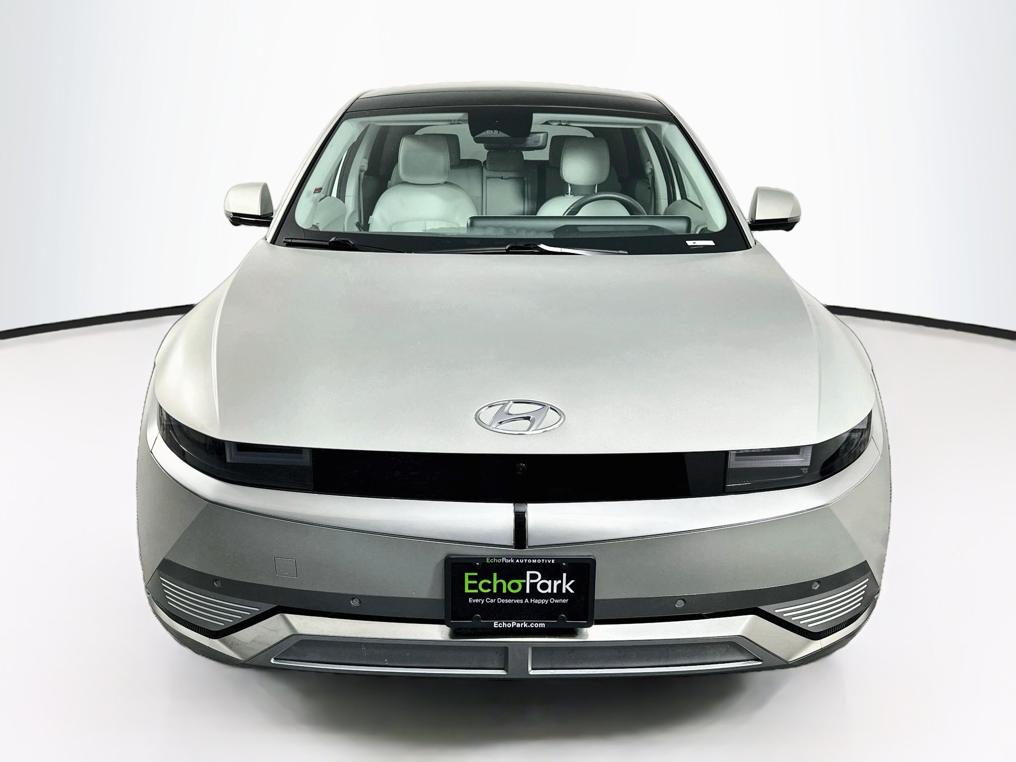 Used 2024 Hyundai Ioniq 5 Limited AWD/4WD image 2