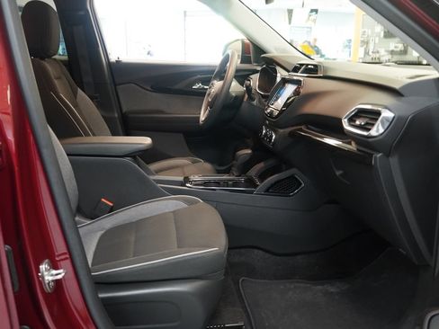 Used 2023 Chevrolet TrailBlazer LT w/ LPO, Blackout Package AWD/4WD image 27