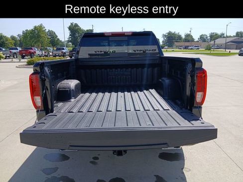 New 2026 GMC Sierra 1500 Elevation image 27