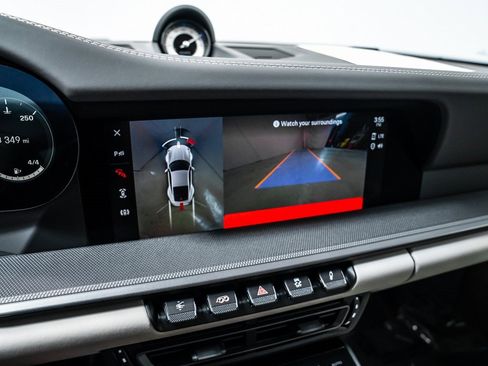 Used 2022 Porsche 911 Carrera image 22