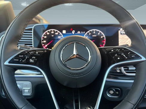 New 2026 Mercedes-Benz Maybach GLS 600 4MATIC image 15