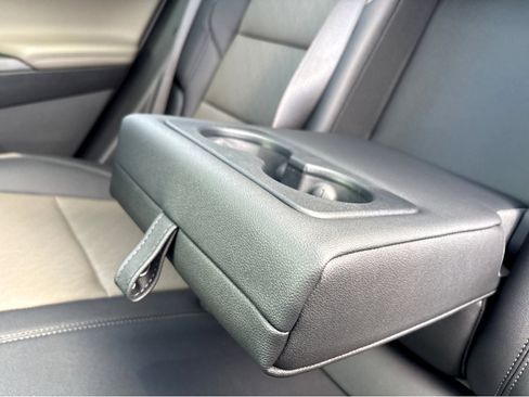 New 2026 Chevrolet Equinox LT w/ Convenience Package II image 30