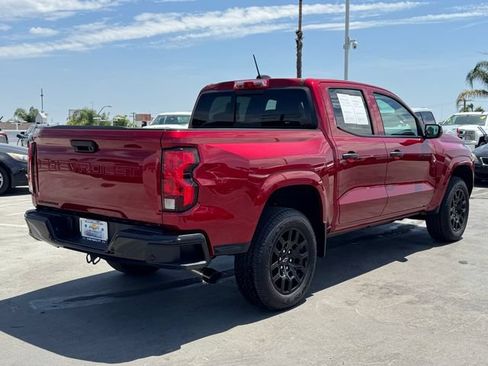 Used 2026 Chevrolet Colorado W/T w/ WT Custom Package RWD image 4