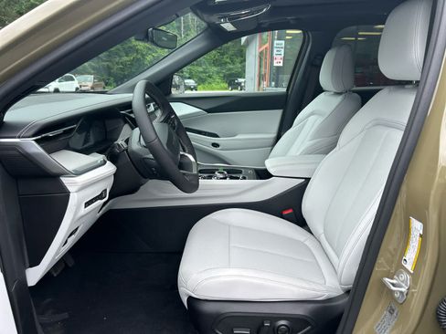 New 2026 Jeep Cherokee Limited AWD/4WD image 12