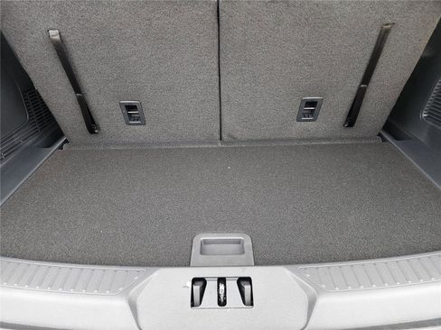 New 2026 Ford Explorer Active RWD image 21