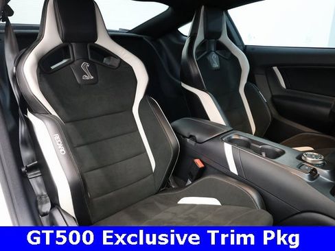 Used 2022 Ford Mustang Shelby GT500 w/ Carbon Fiber Track Pack image 18