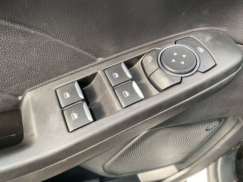 Certified 2021 Ford Escape SE image 13