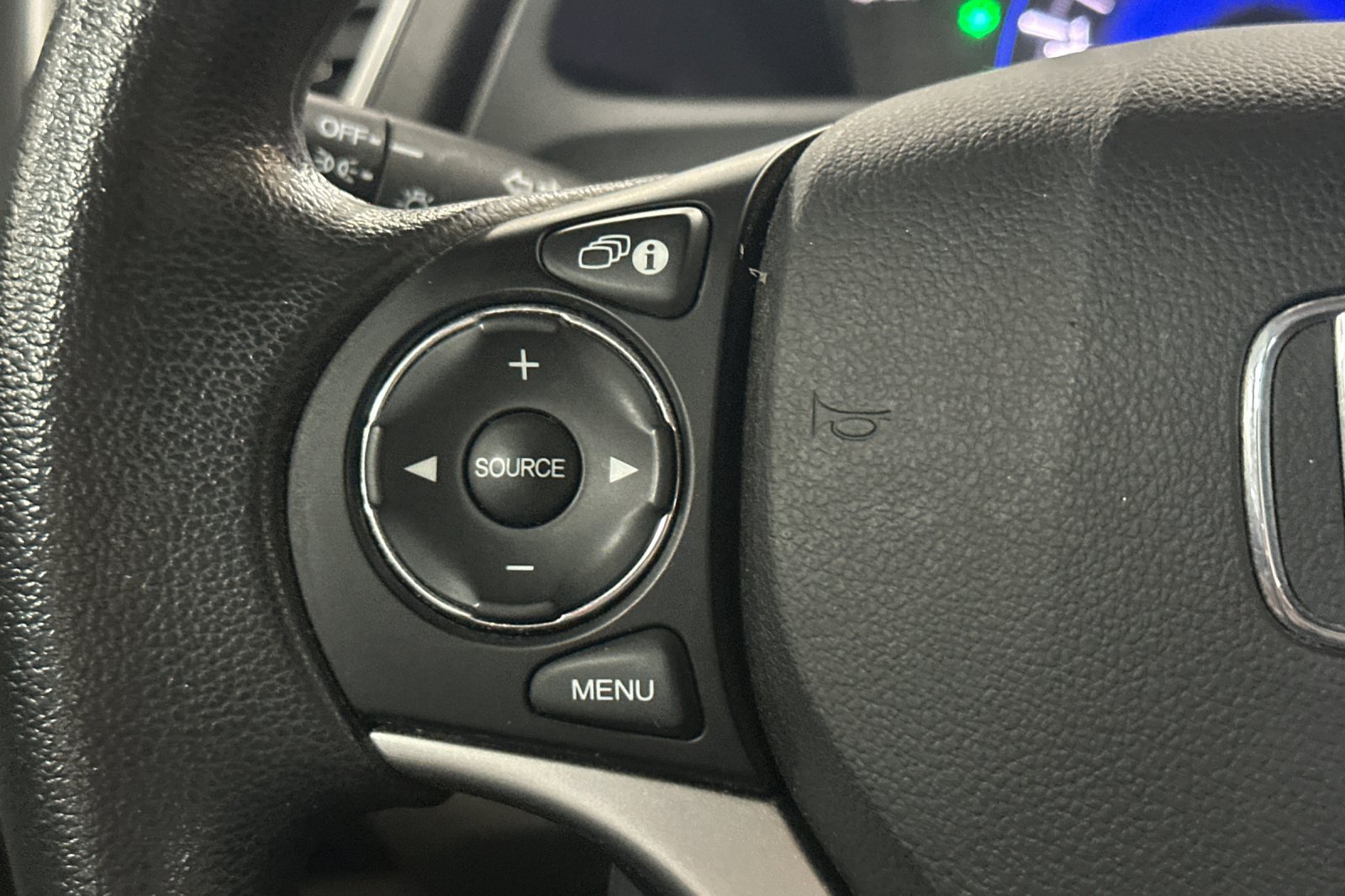 Used 2015 Honda Civic LX image 34