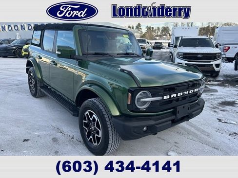 Used 2022 Ford Bronco Outer Banks image 1