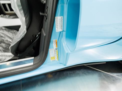 Used 2006 Ford GT image 76