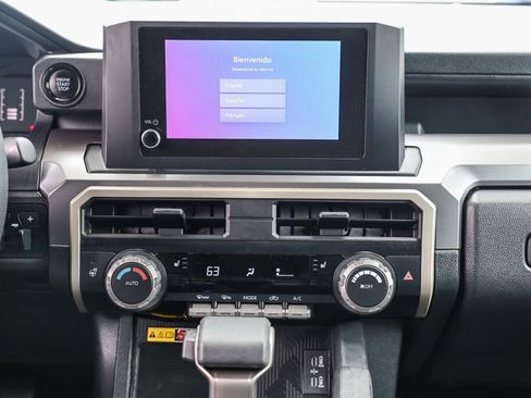 Certified 2024 Toyota Tacoma SR5 AWD/4WD image 3