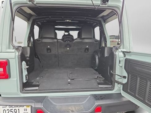 Used 2023 Jeep Wrangler Unlimited Rubicon 392 w/ Trailer Tow Package AWD/4WD image 32