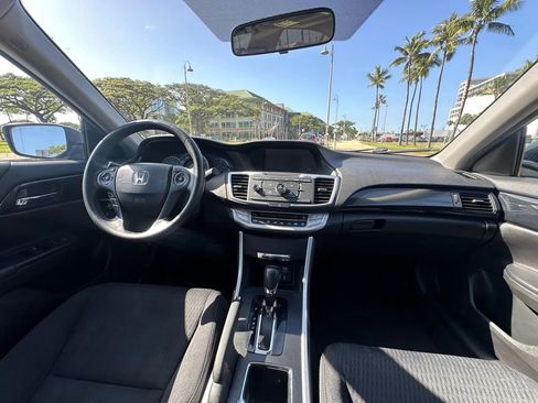 Used 2015 Honda Accord Sport image 10