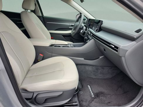 Certified 2025 Hyundai Sonata SEL FWD image 18