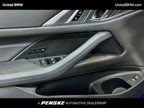 Used 2024 BMW 430i Convertible w/ M Sport Package RWD image 3