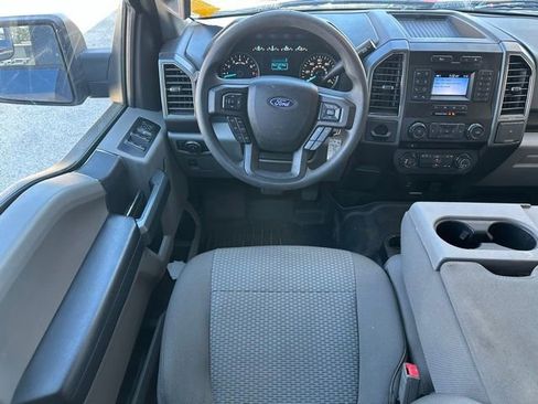 Certified 2018 Ford F150 XLT image 10