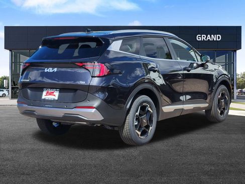 New 2026 Kia Sportage EX AWD/4WD image 5