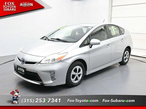 Used 2012 Toyota Prius Two FWD image 2