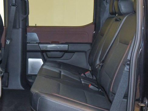 Used 2023 Ford F150 Lariat w/ Equipment Group 502A High image 4