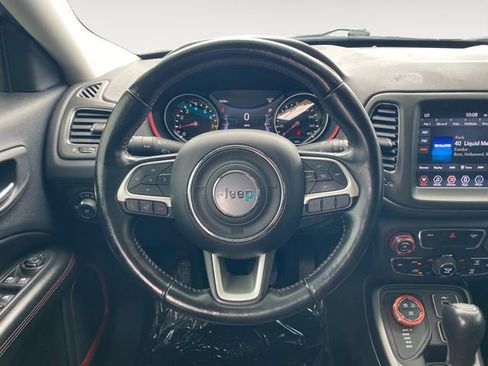 Used 2020 Jeep Compass Trailhawk AWD/4WD image 12