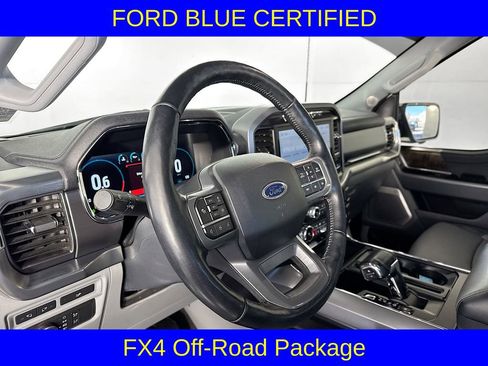 Used 2022 Ford F150 Lariat w/ Equipment Group 502A High image 9