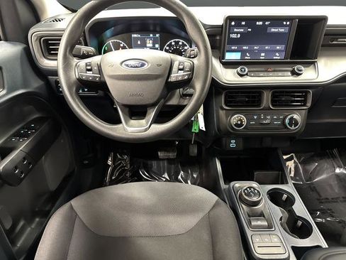 Used 2023 Ford Maverick XL image 5