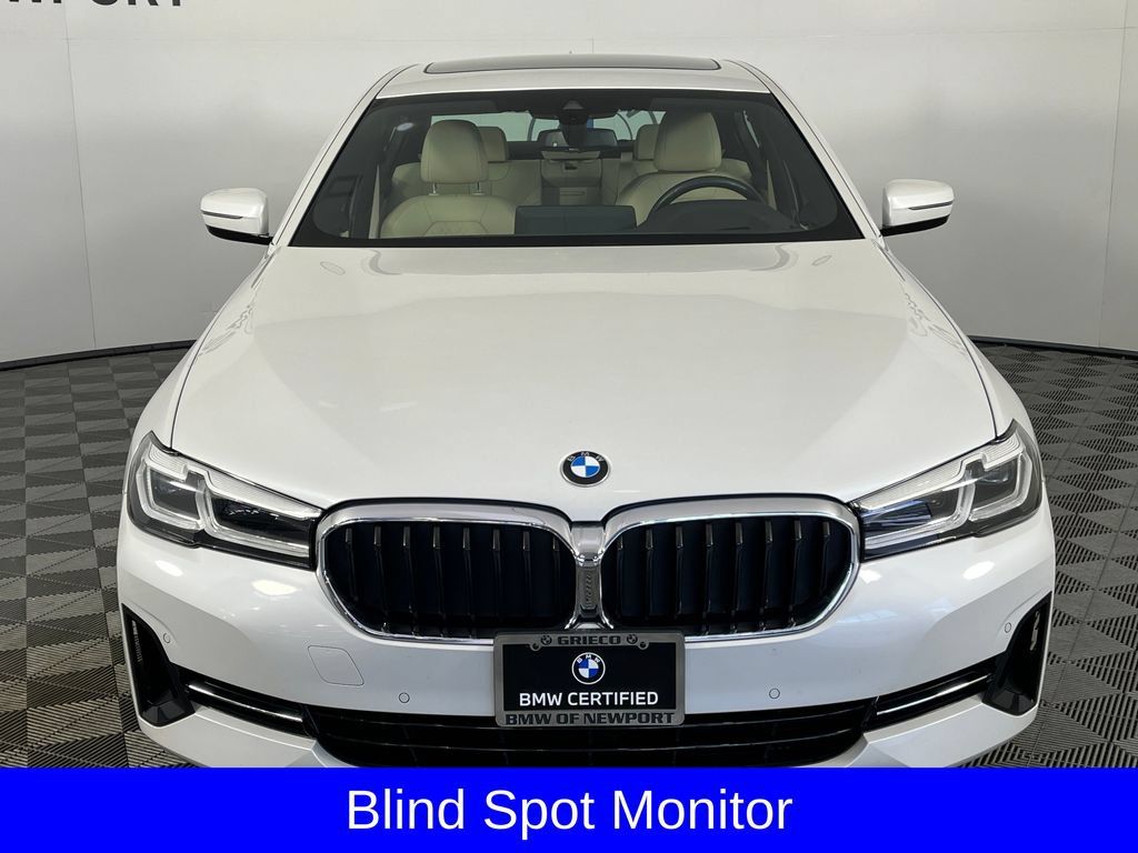 Used 2023 BMW 530i xDrive w/ Premium Package AWD/4WD image 7