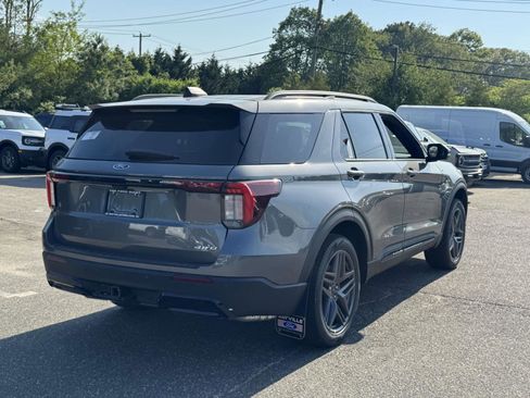 New 2026 Ford Explorer ST-Line AWD/4WD image 6