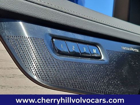 New 2026 Volvo XC90 B6 Plus w/ Protection Package Premier image 18