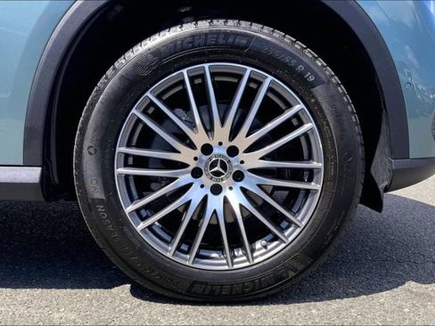 Certified 2026 Mercedes-Benz GLC 300 4MATIC image 9