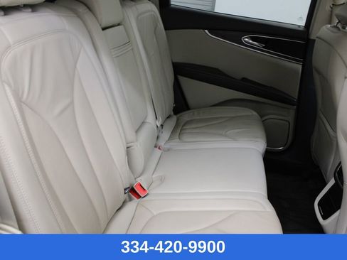 Used 2018 Lincoln MKX Select w/ Select Plus Package image 21